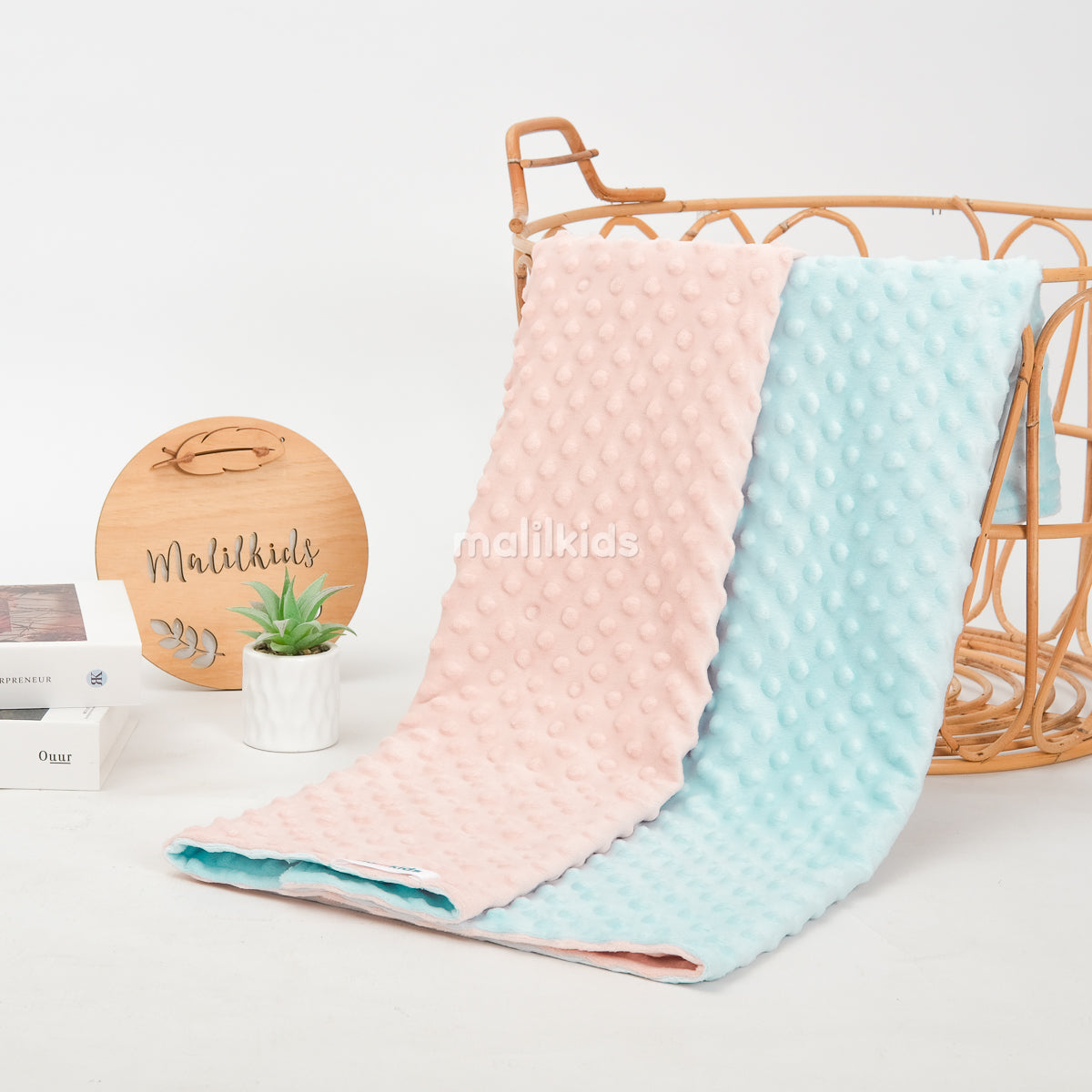 Reversible Two Tone Minky Blanket - Peach x Cloud