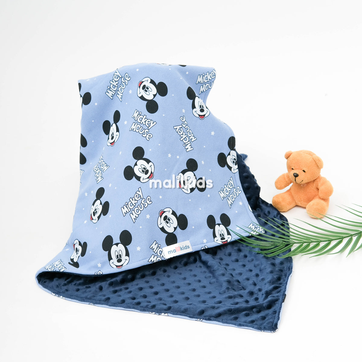 Blanket-bolak-balik-minky-blue-mouse.jpg