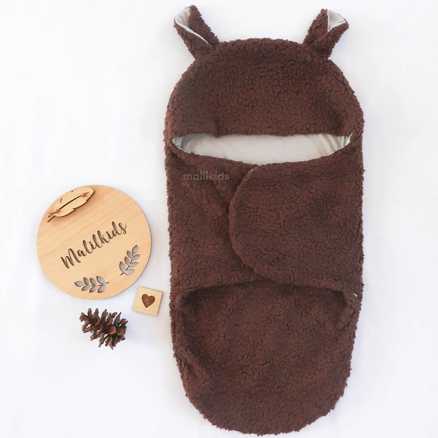 bedong-bayi-instan-bedong-bulu-instan-dark-brown_2.jpg