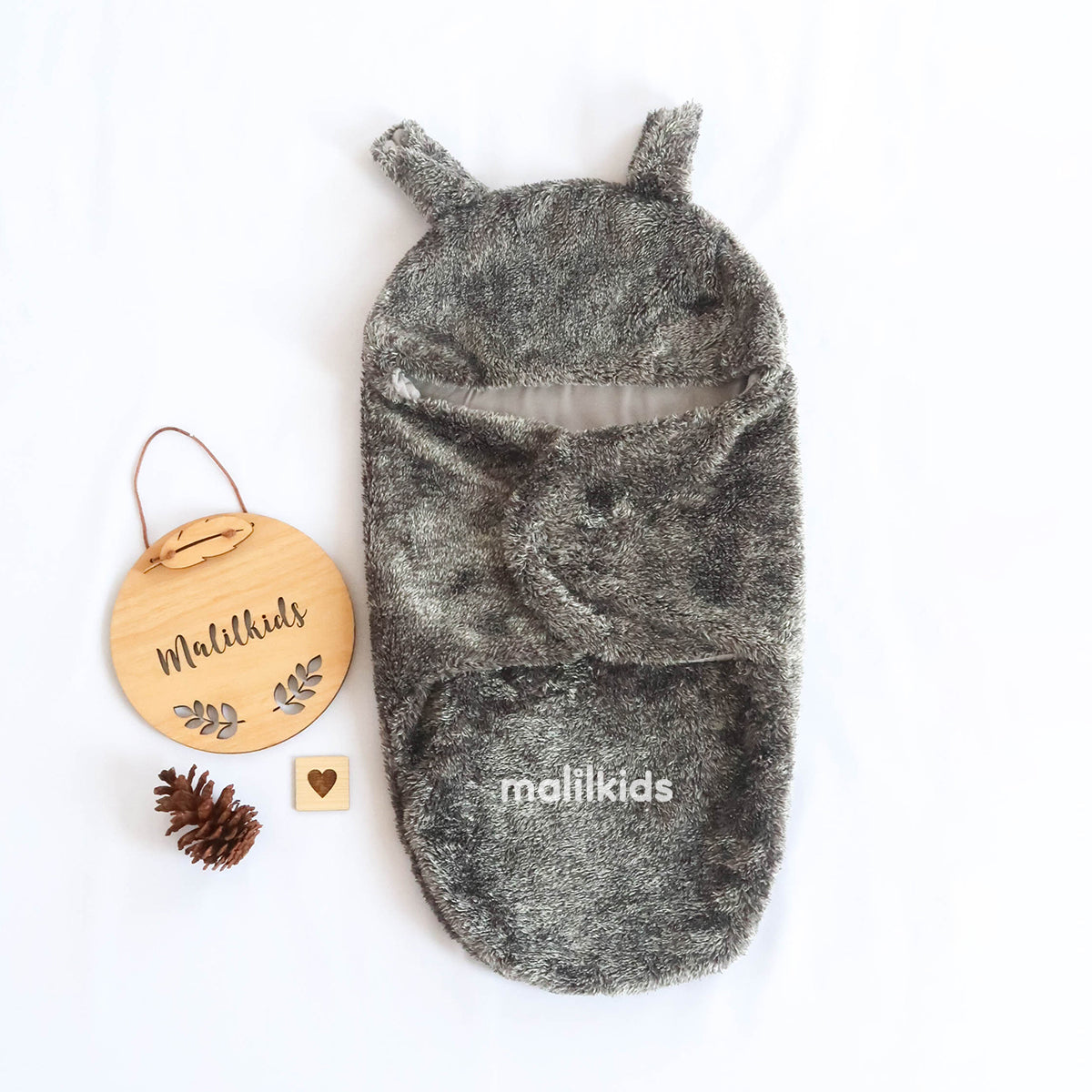 bedong-bayi-instan-bedong-bulu-instan-fossil_1.jpg
