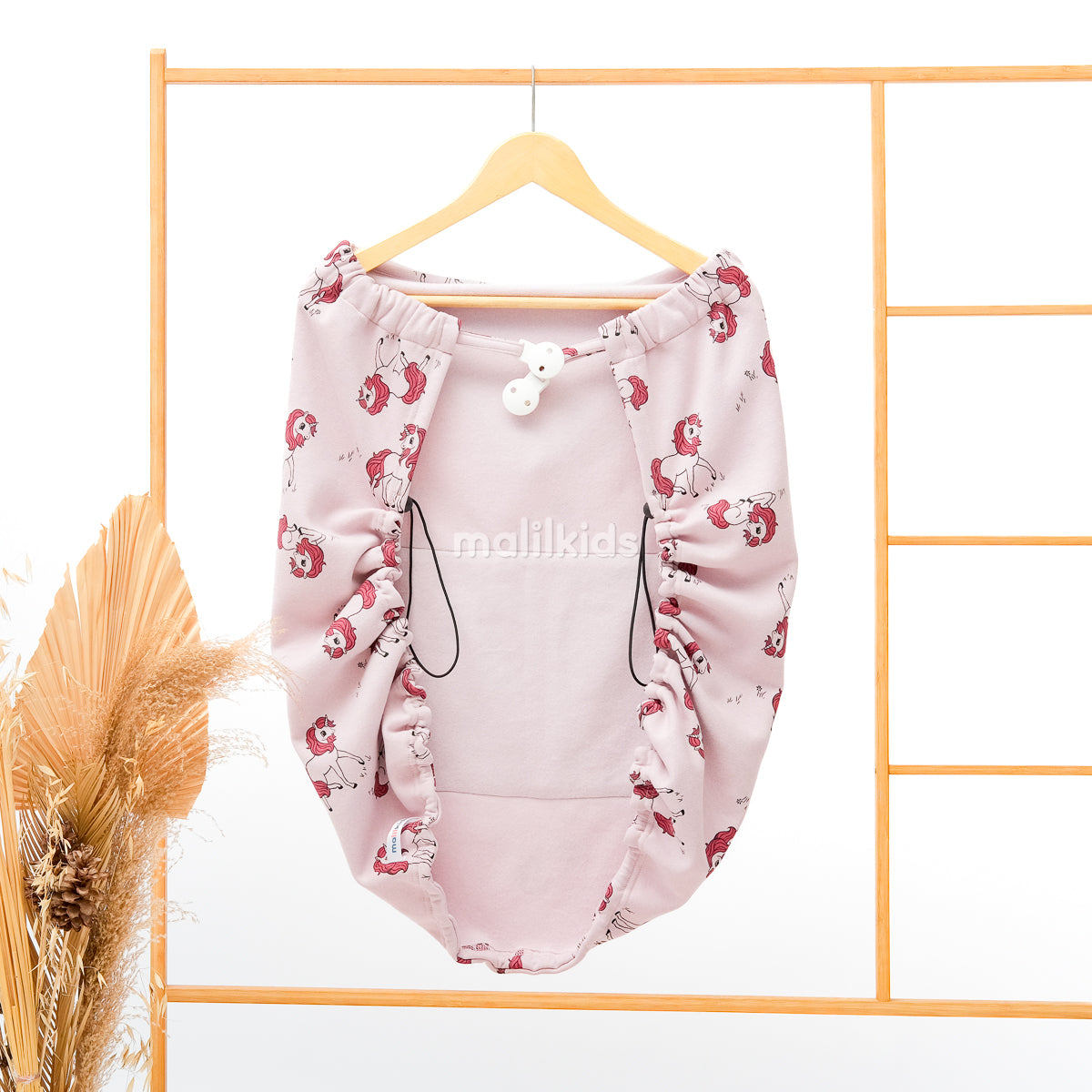 (UPGRADED) Malilkids Selimut Bayi Blanket Clip & Go Cover Pro 3in1 – Unicorn