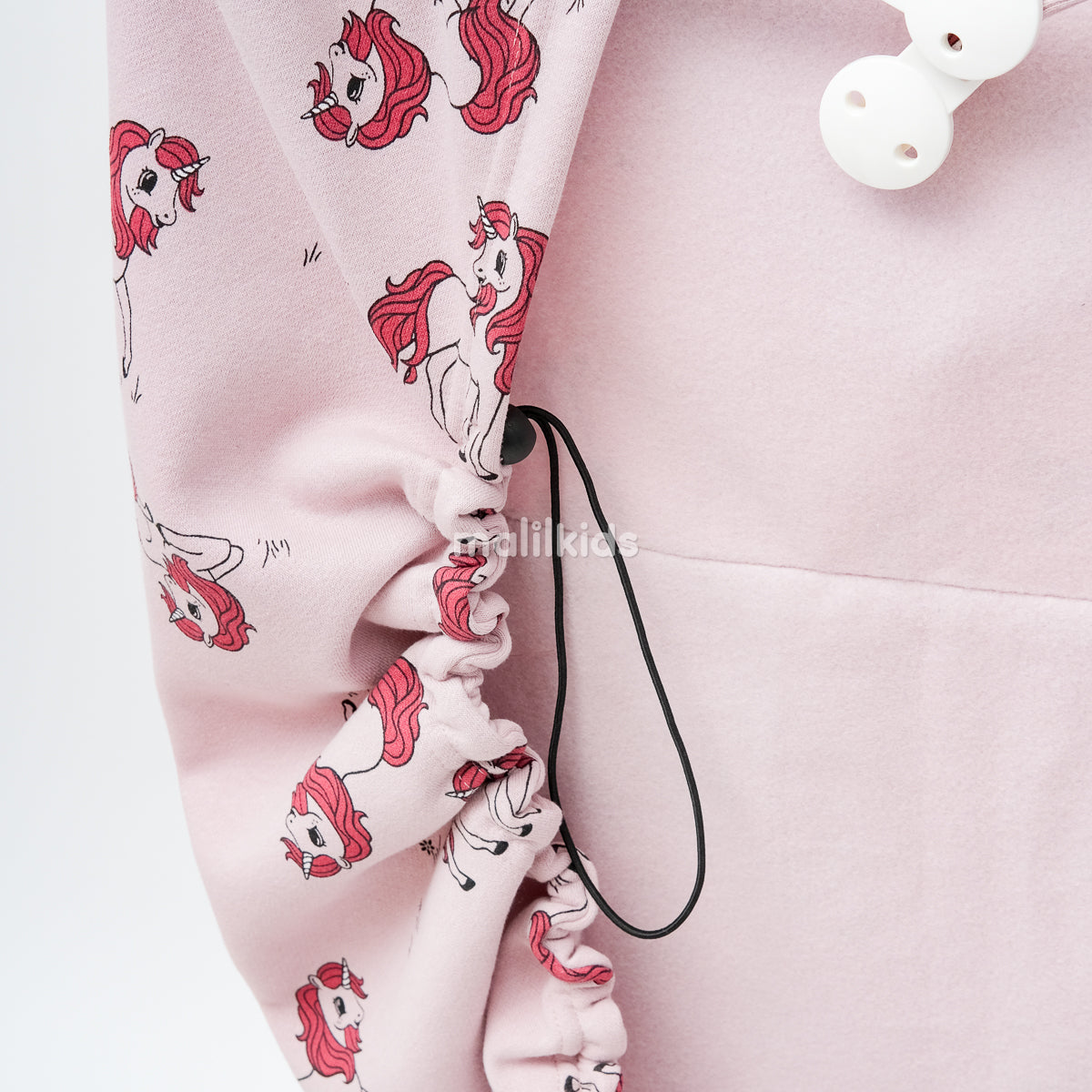 (UPGRADED) Malilkids Selimut Bayi Blanket Clip & Go Cover Pro 3in1 – Unicorn