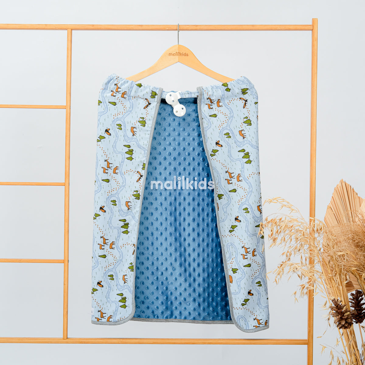 Blanket OTG Reversible Minky - Blue Woodland