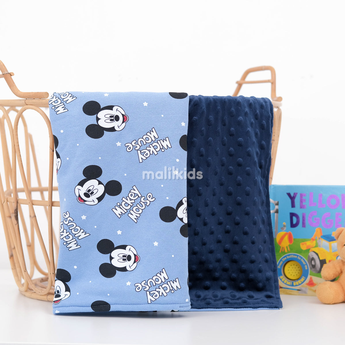 reversible-fleece-minky-blanket-blue-mouse_2.jpg