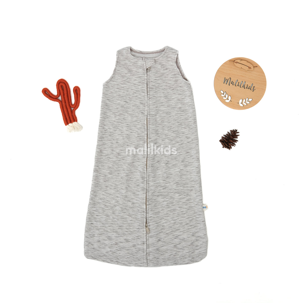 sleep-sack-lite-brown-scrap-flatlay_3.jpg