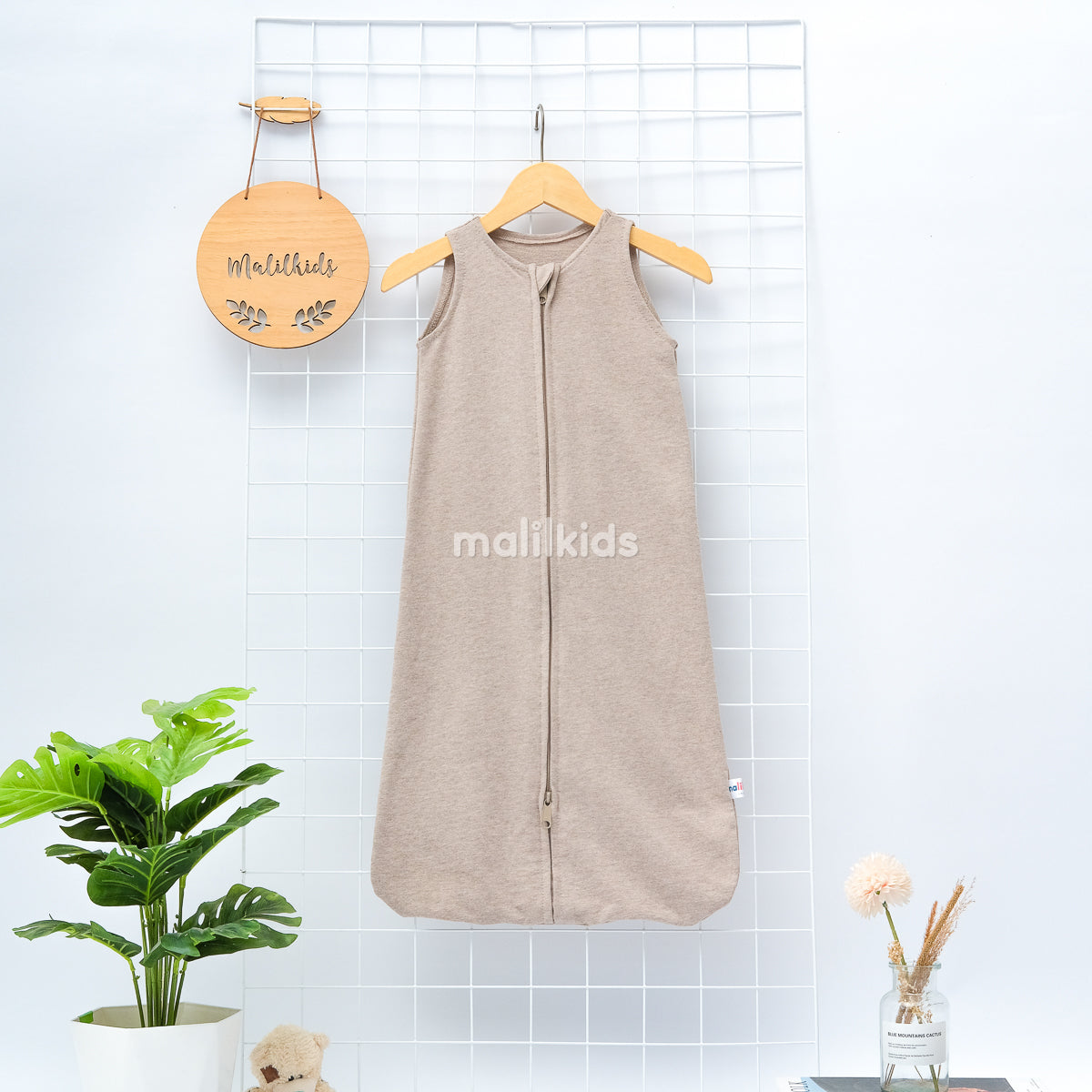 sleep-sack-solid-sand_1_0b5fe162-3538-4f0b-9a65-bbac487ba904.jpg