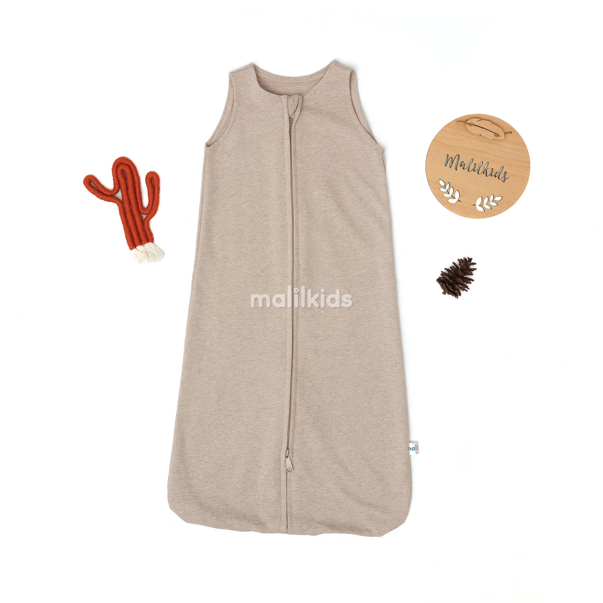 sleep-sack-solid-sand_2_45b9a190-3aeb-480a-9959-efd6f011e9b3.jpg