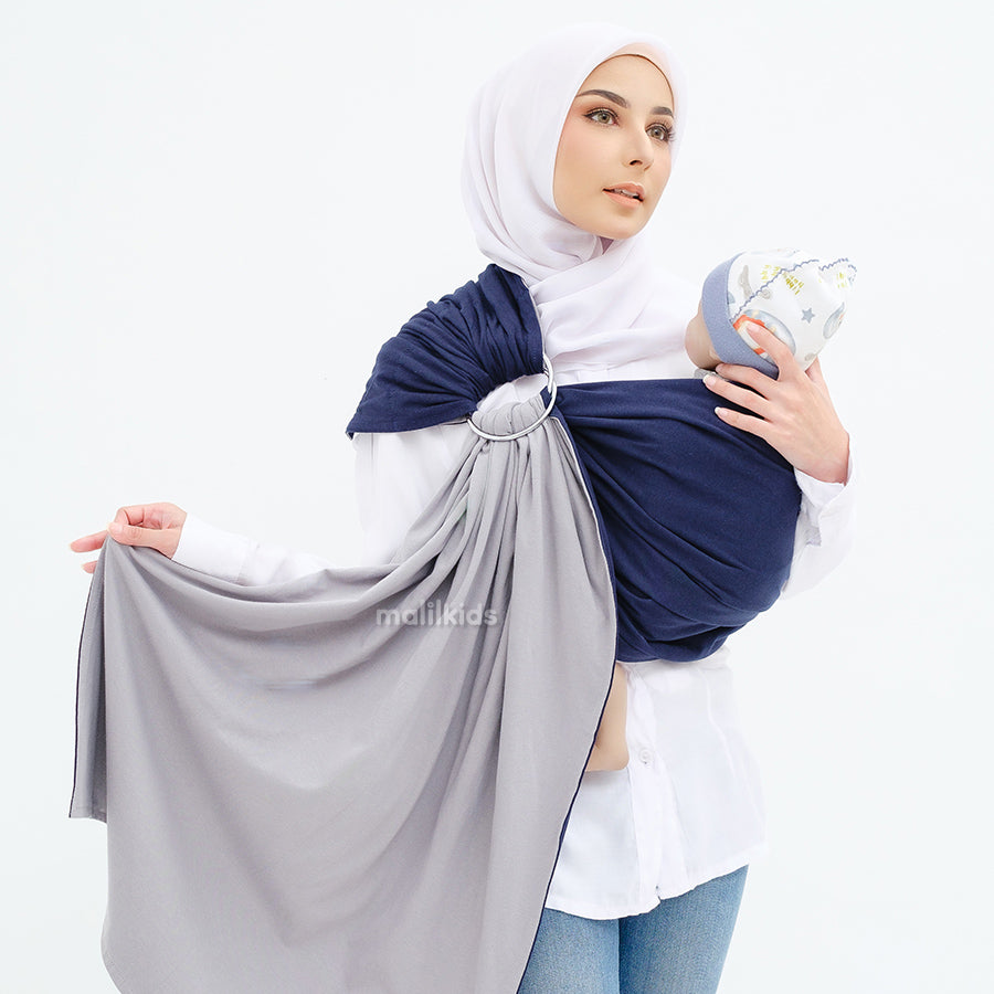 gasing-bolak-balik-polos-navy-midgrey-gendongan-ring-gendongan-instan-sling-ring-gendongan-kaos-ring-on-model-_7.jpg