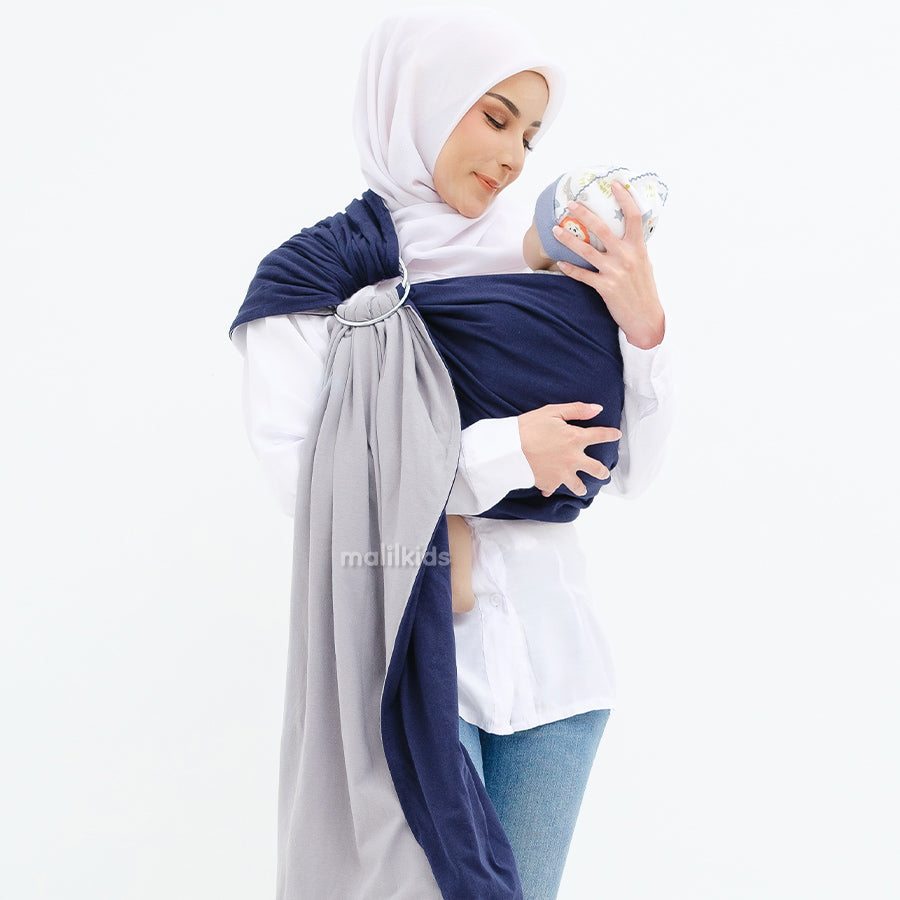 gasing-bolak-balik-polos-navy-midgrey-gendongan-ring-gendongan-instan-sling-ring-gendongan-kaos-ring-on-model-_9.jpg