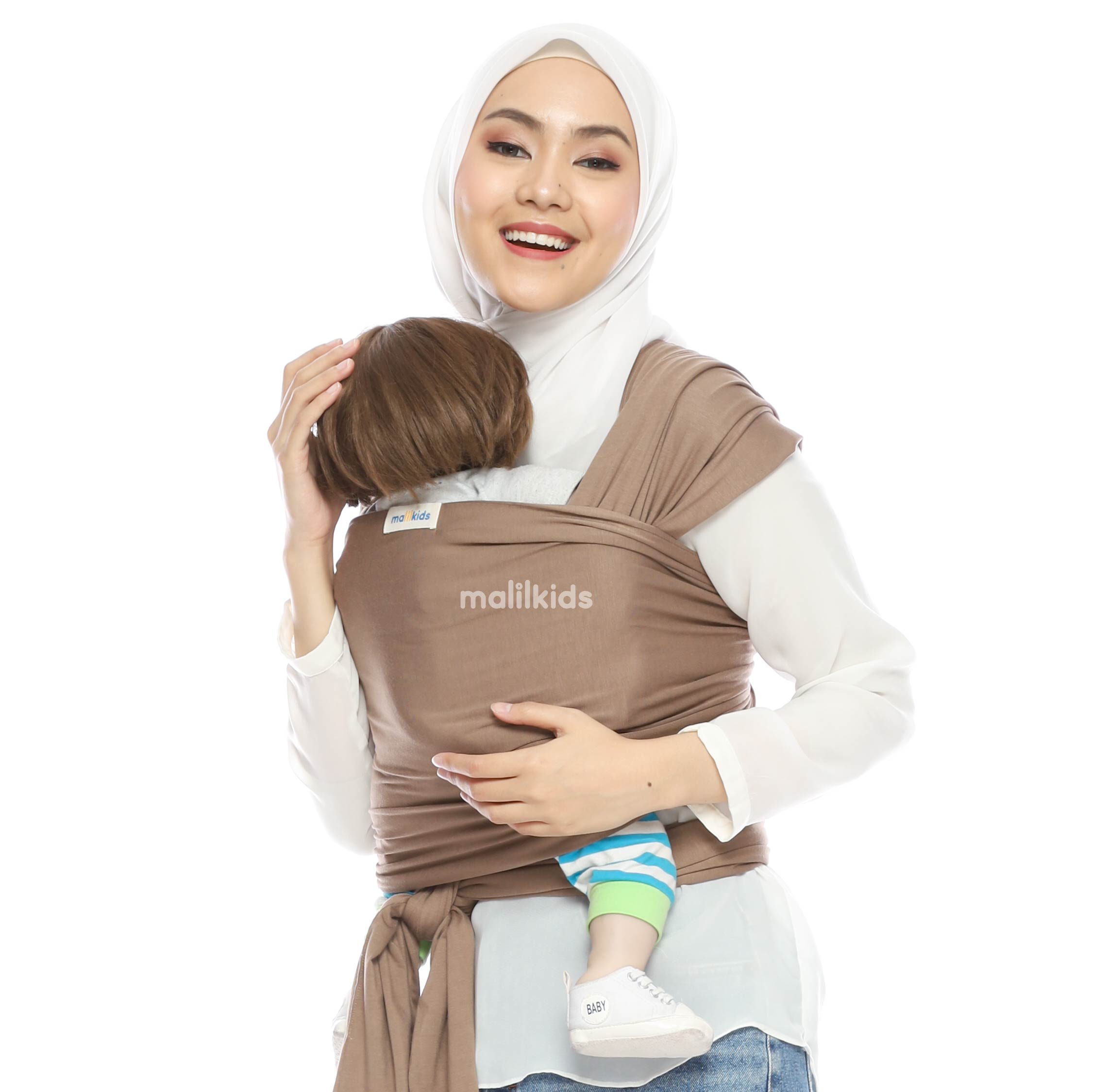 malil-wrap-basic-choco-stretchy-wrap-baby-wrap-gendongan-wrap-gendongan-lilit-on-model-4.jpg